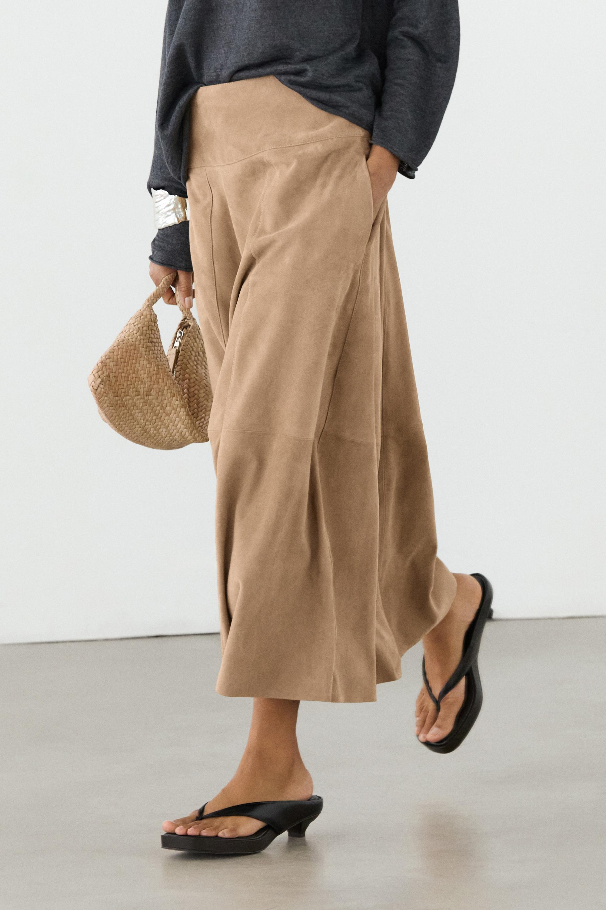 Jupe à ceinture en cuir et daim
